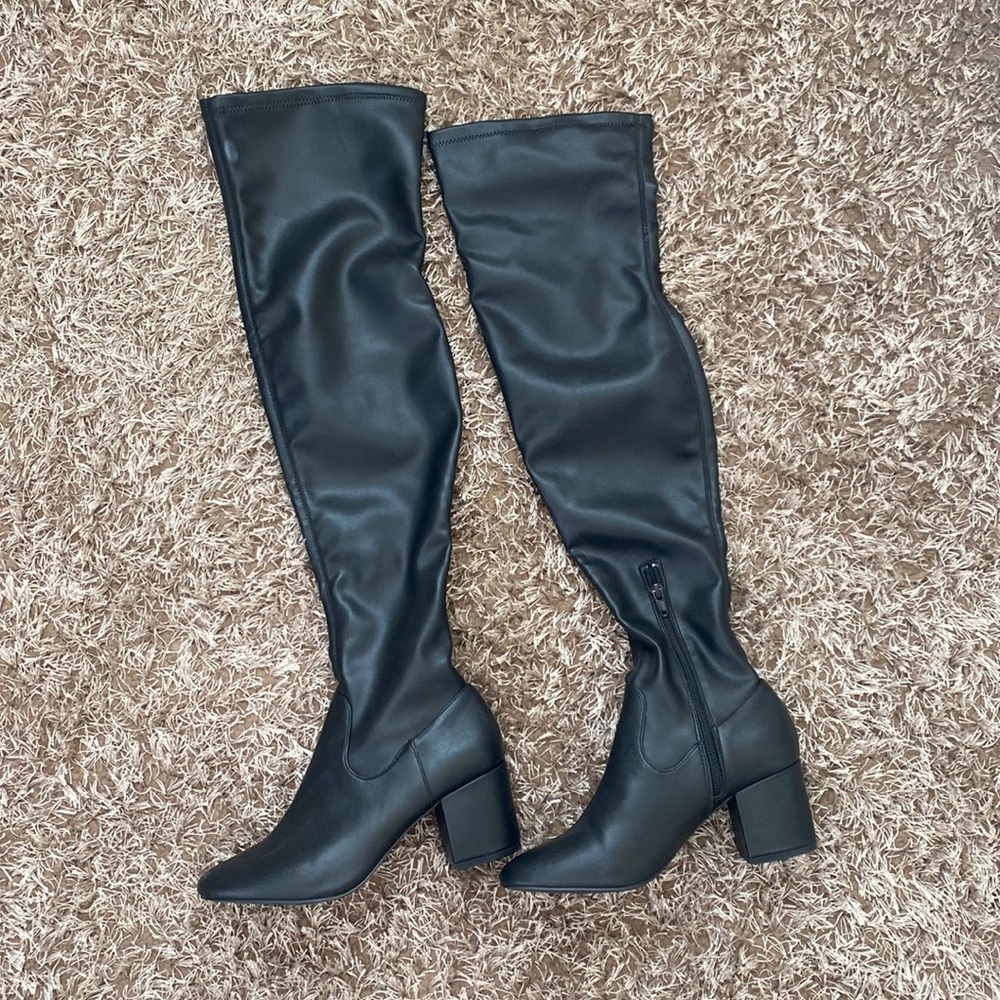 over the knee women’s heeled boots